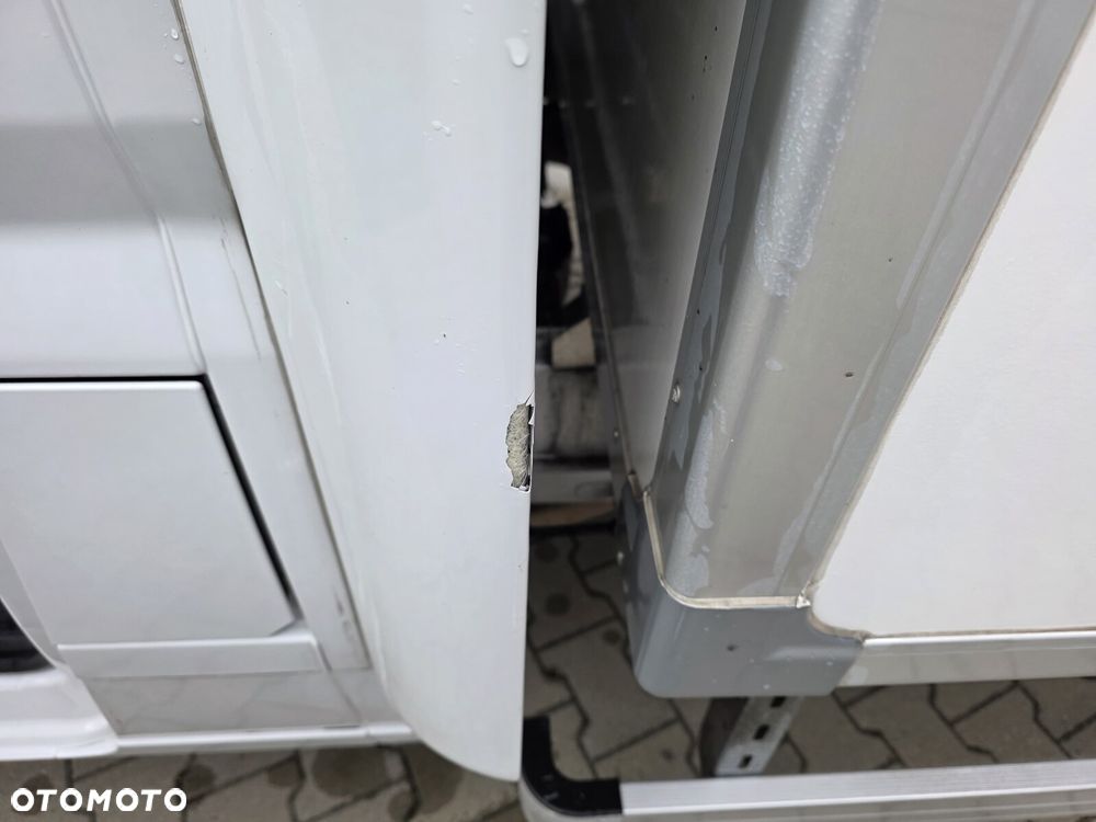 Fiat Ducato Maxi Izoterma 8EP Kontener Krajowy FV23% - 9