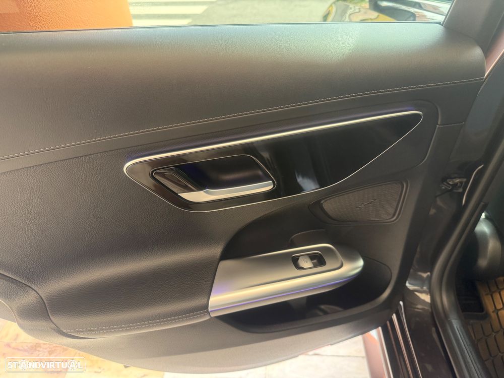 Mercedes-Benz C 300 d AMG Line - 44