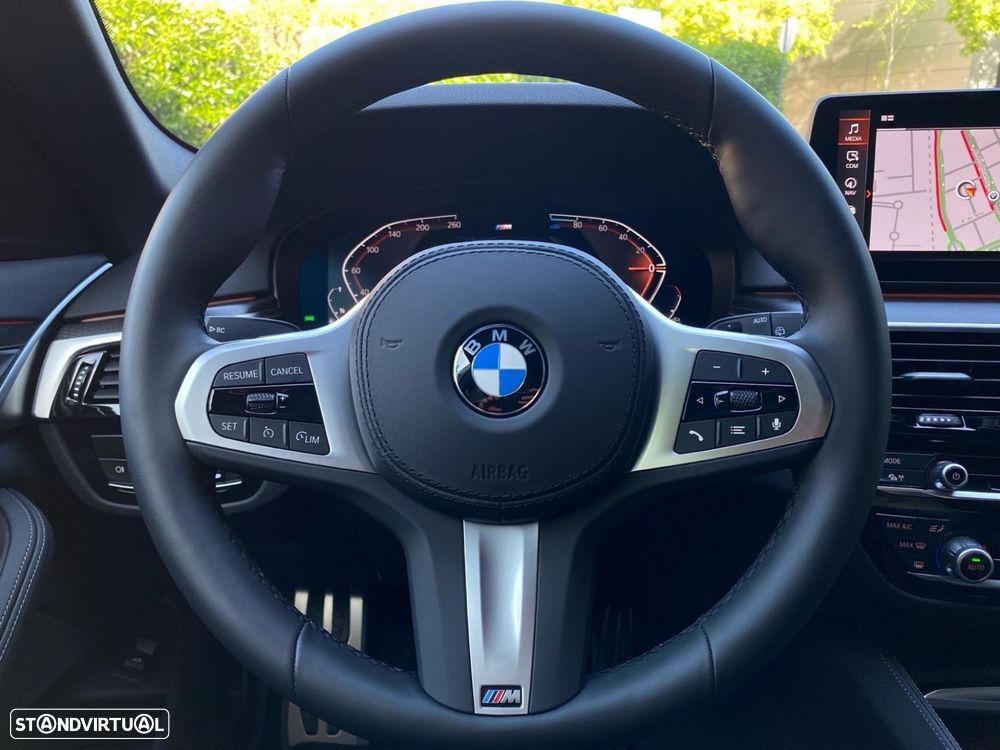 BMW 520 d Pack Desportivo M Auto - 6