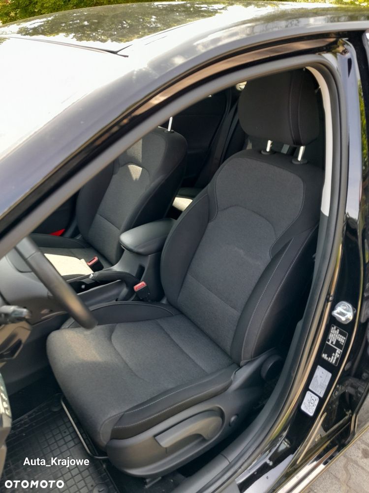 Hyundai i30 1.5 DPI Smart - 26