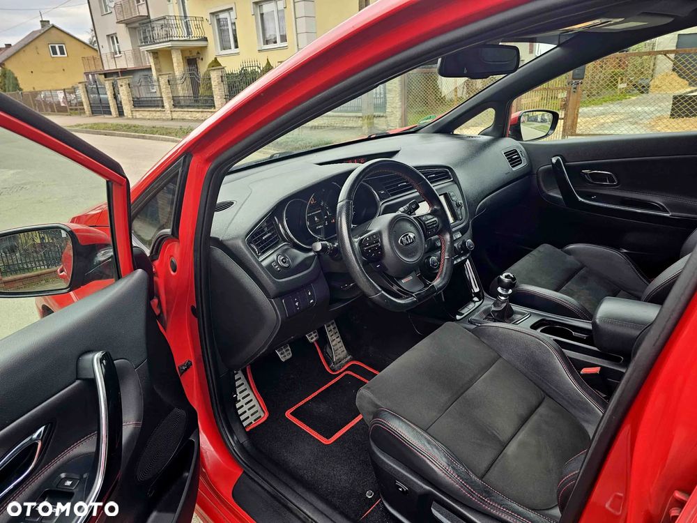 Kia Ceed 1.6 T-GDI GT-Challenge - 19