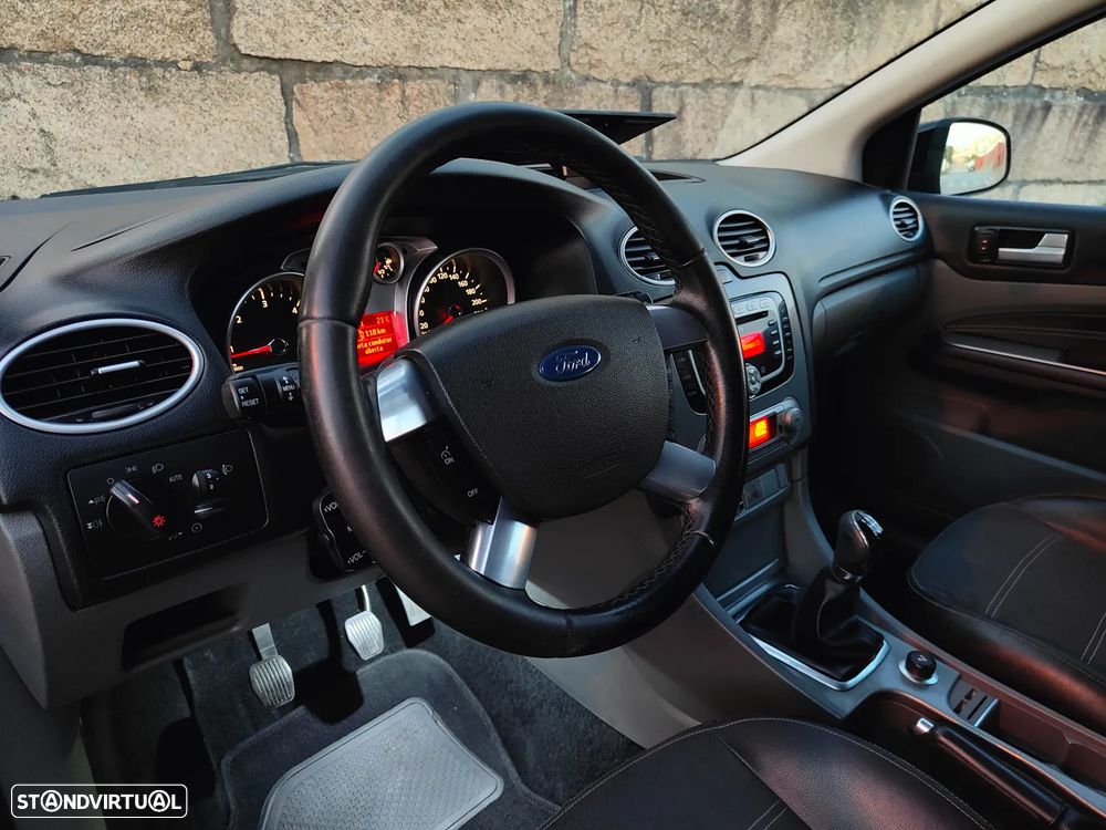 Ford Focus 1.6 TDCi Titanium - 24