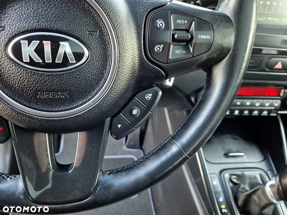 Kia Carens 2.0 GDI Edition 7 - 28