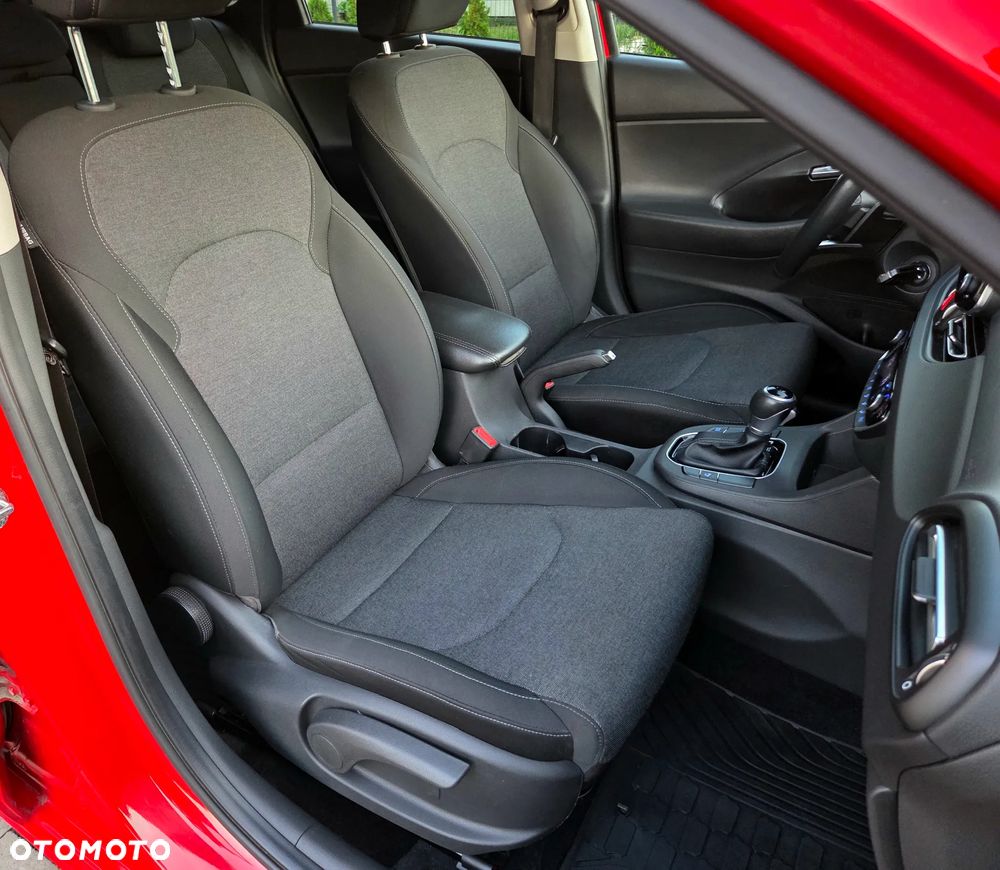 Hyundai i30 1.6 D Comfort DCT - 18