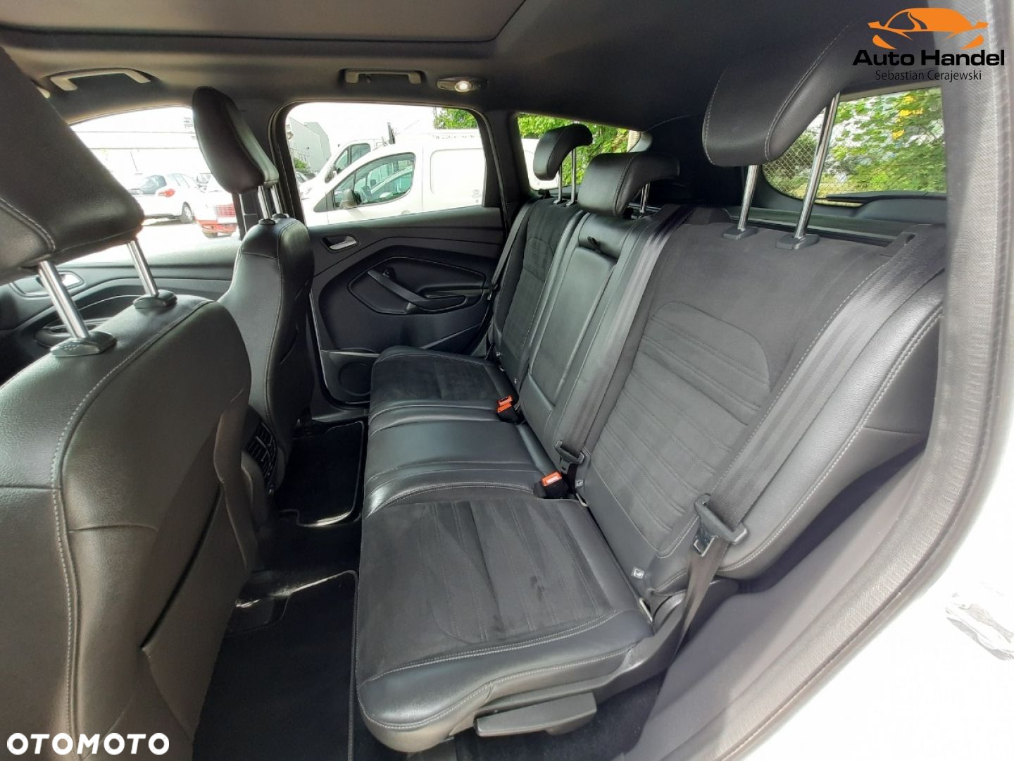 Ford Kuga 1.5 EcoBoost 4x4 Titanium - 35