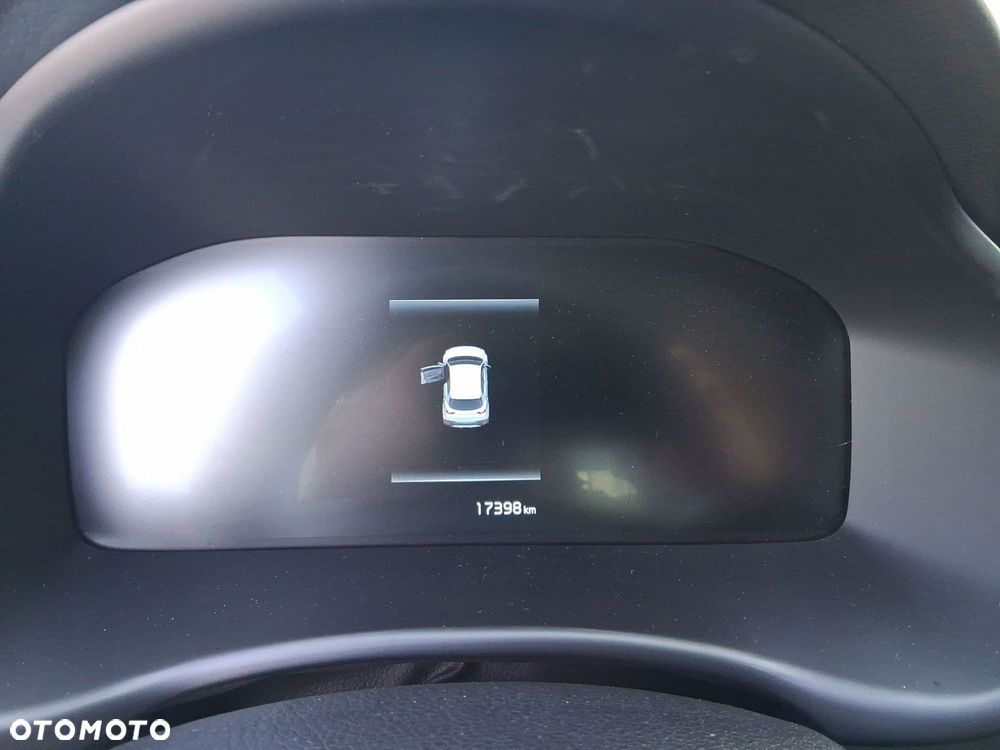 Kia Stonic 1.2 L - 14