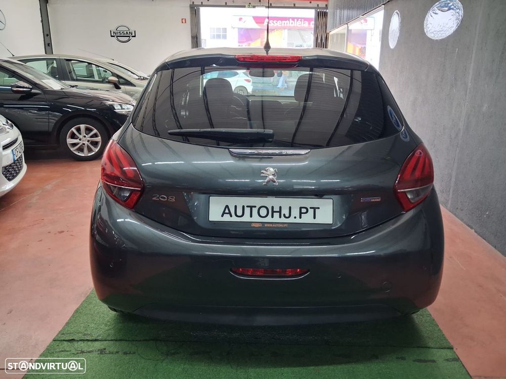 Peugeot 208 1.2 PureTech Style - 5