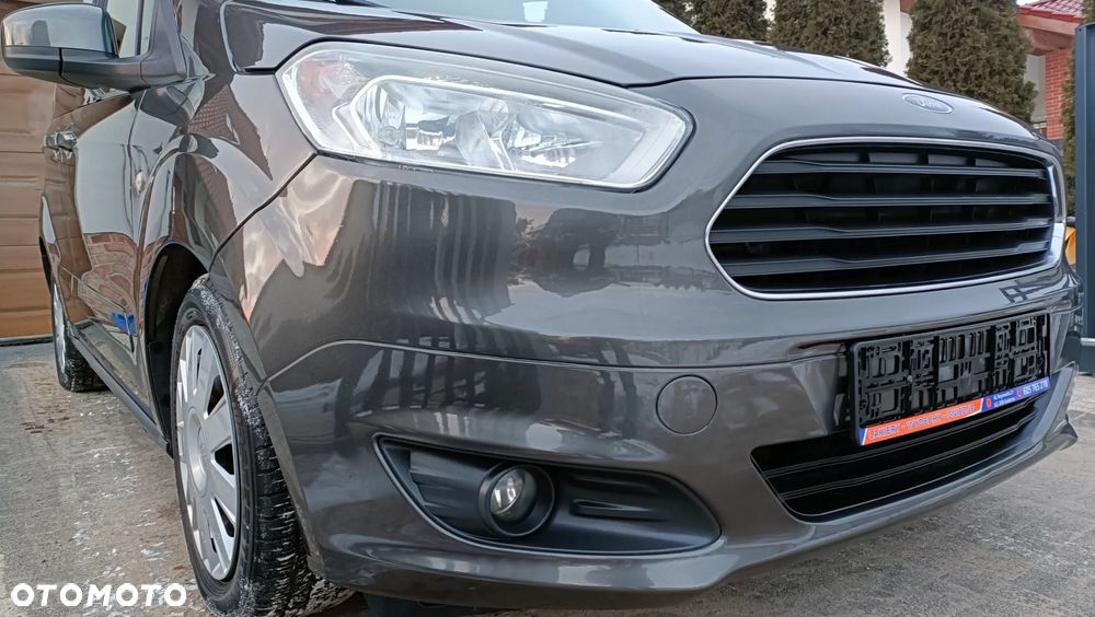 Ford Tourneo Courier 1.5 TDCi Ambiente - 2