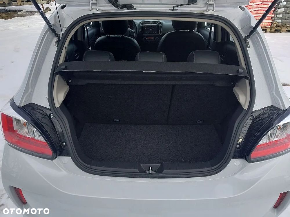 Mitsubishi Space Star AS&G 1.2 CVT Top - 9