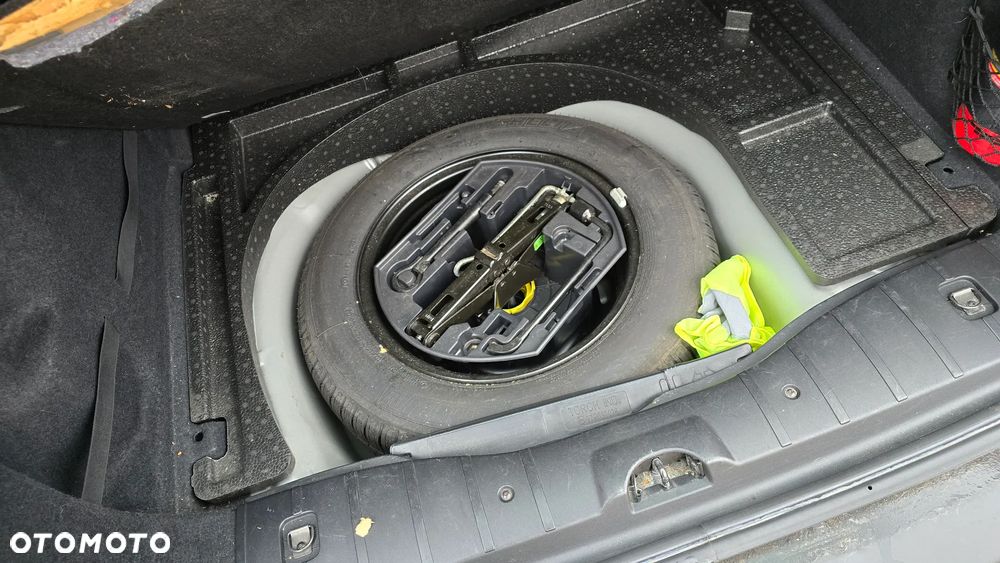 Peugeot 207 - 5