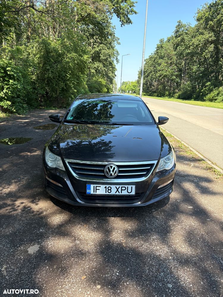Volkswagen Passat 2.0 TDI DSG BlueMotion Technology Comfortline - 1