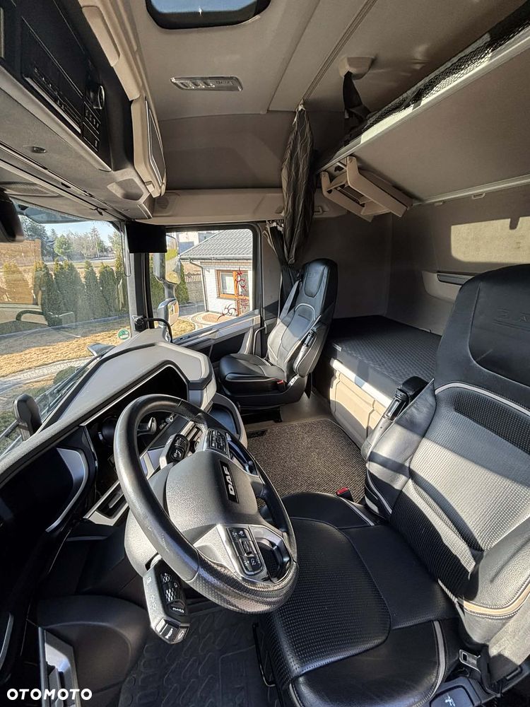 DAF XG 530 - 10