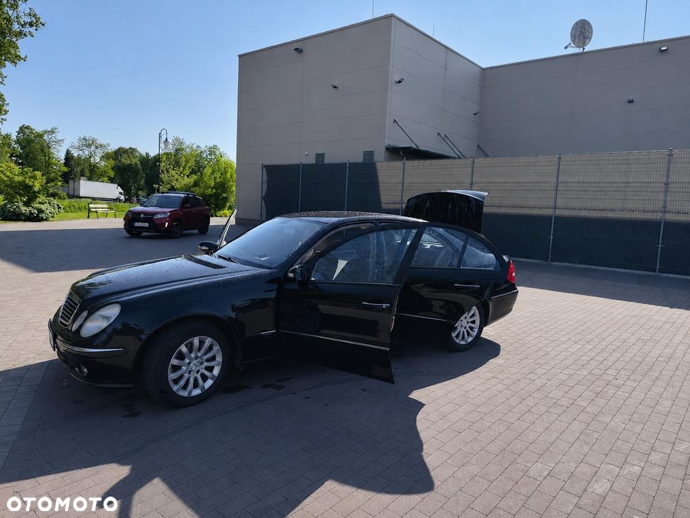 Mercedes-Benz Klasa E 320 T Avantgarde - 7
