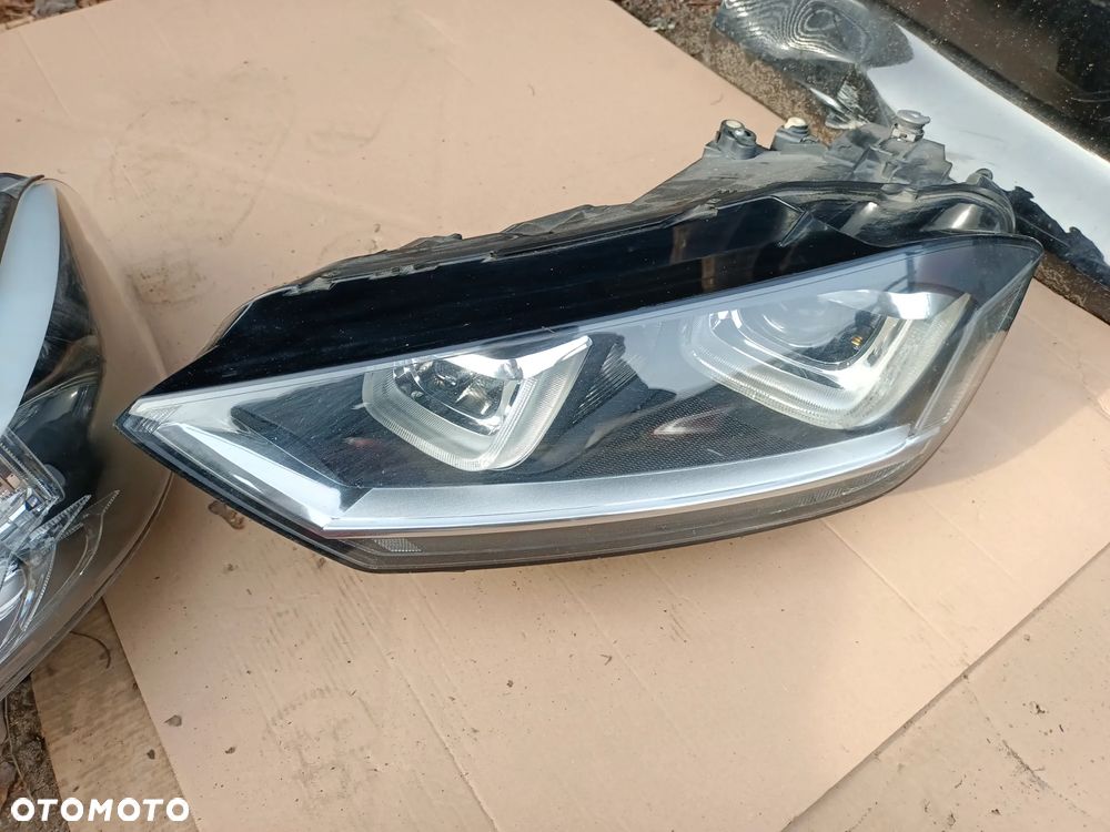 LAMPA LEWA XENON LED VW Golf SPORTSVAN - 1