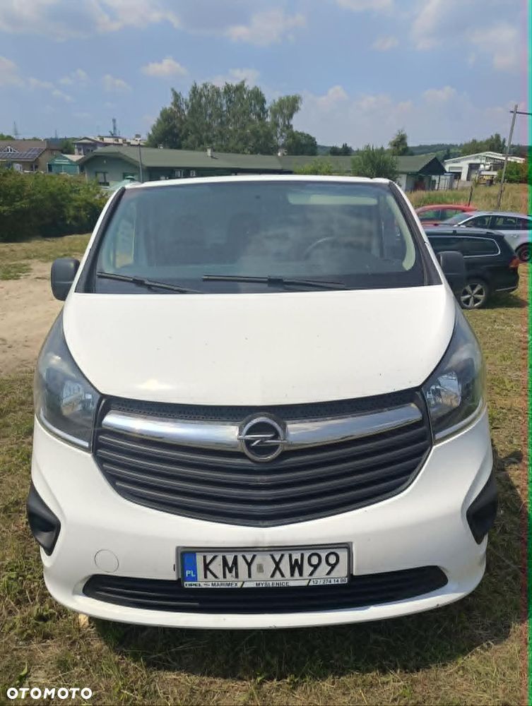 Opel Vivaro - 1