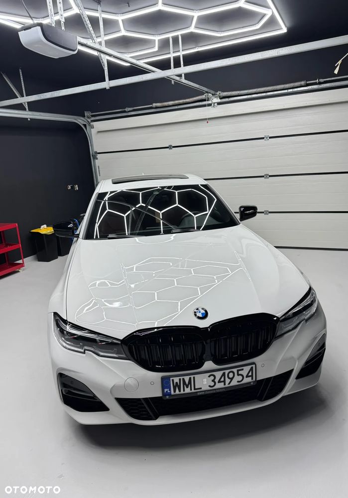 BMW Seria 3 330i xDrive M Sport sport - 2