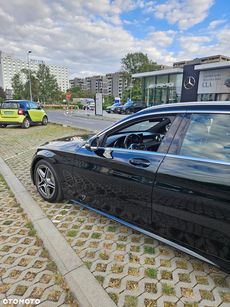 Mercedes-Benz Klasa C 220 d T 9G-TRONIC AMG Line - 6