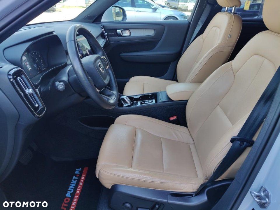 Volvo XC 40 - 17