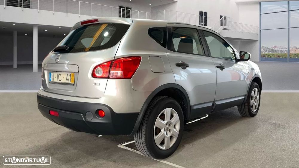 Nissan Qashqai 1.5 dCi Tekna Sport 17 - 2