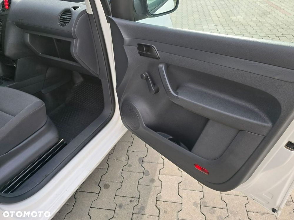 Volkswagen Caddy - 22