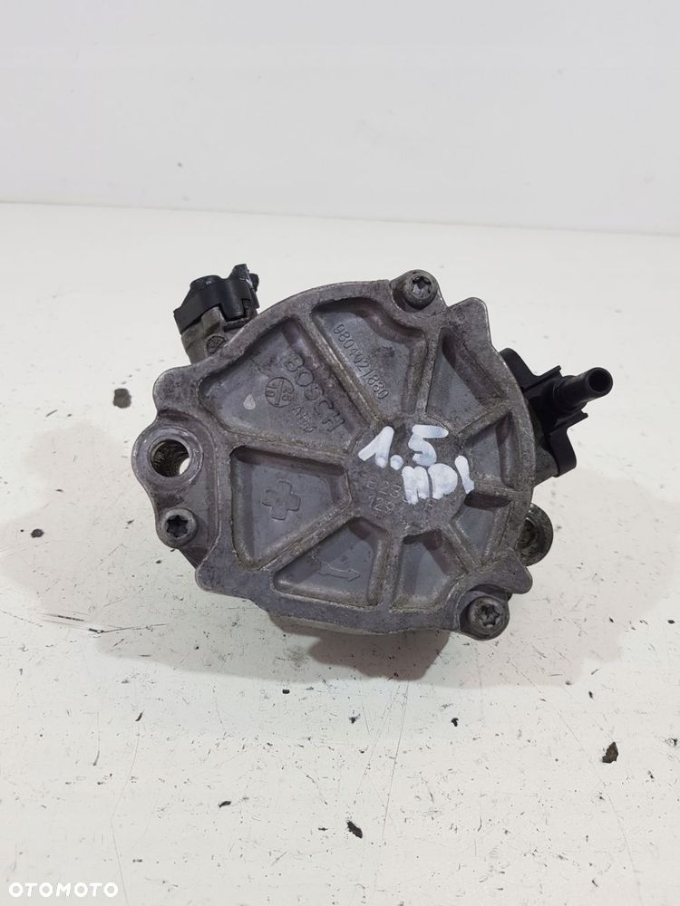 pompa vacum 9804021880 peugeot citroen 1.5hdi - 2