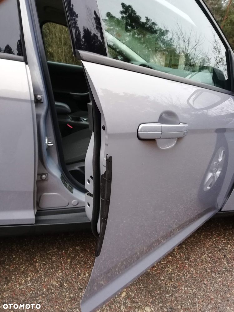 Ford Focus Turnier 1.0 EcoBoost Start-Stopp-System SYNC Edition - 16