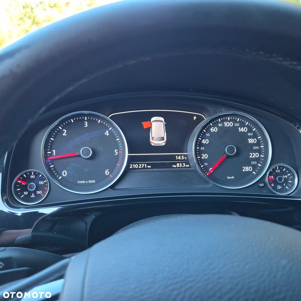 Volkswagen Touareg 3.0 V6 TDI SCR Blue Motion DPF Automatik Exclusive - 25