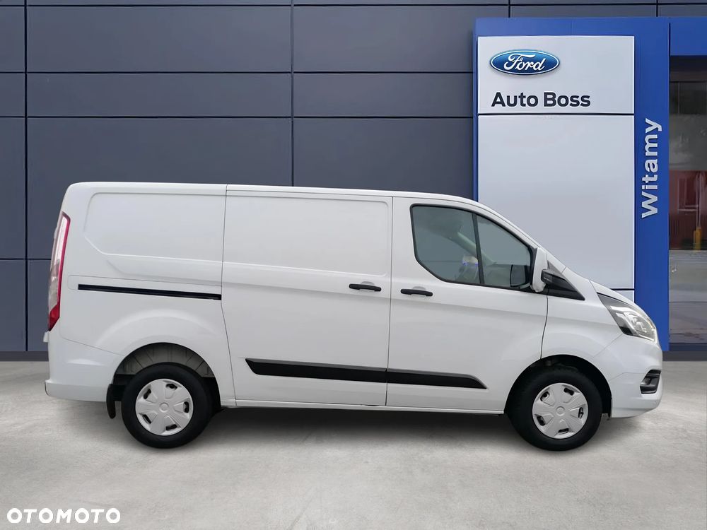 Ford Custom - 6