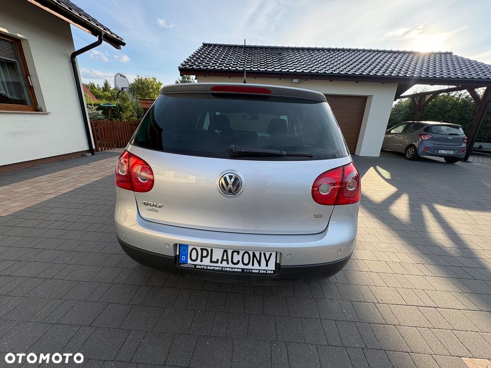 Volkswagen Golf 1.6 United - 14