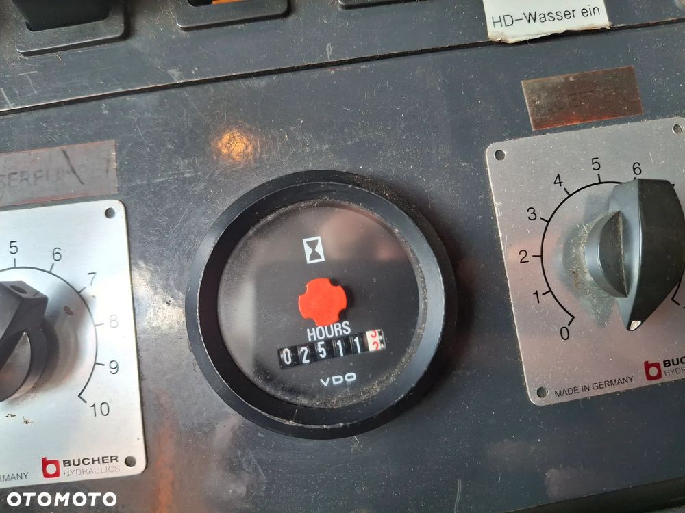 Mercedes-Benz Axor 1823 Zamiatarka HSW Explorer 6 Do Szyn Kolejowych Pojazd Szynowo Drogowy Czyszenie Szyn Torów Kolejowych - 27