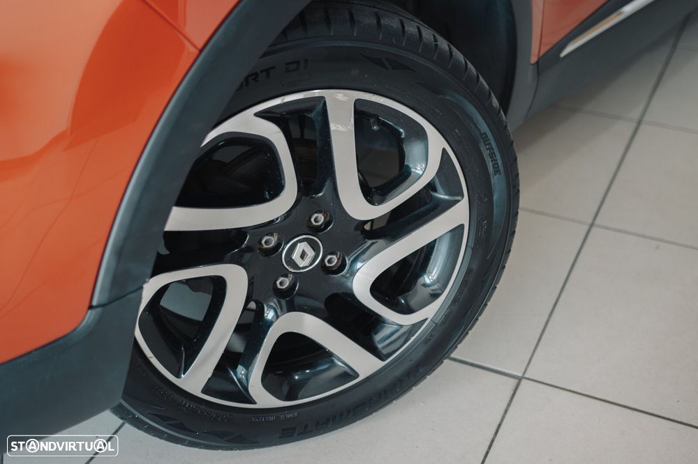 Renault Captur 0.9 TCE Exclusive - 4