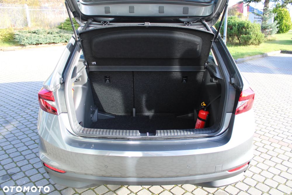 Skoda Fabia 1.0 TSI Selection DSG - 16