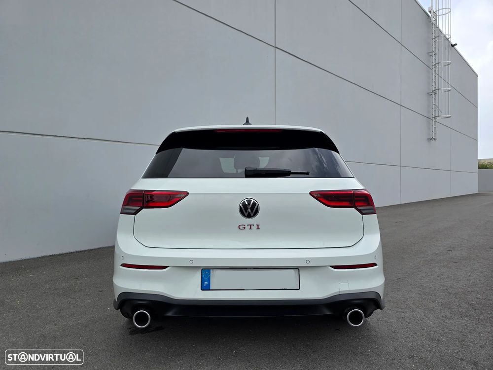 VW Golf 2.0 TSI GTI DSG - 11