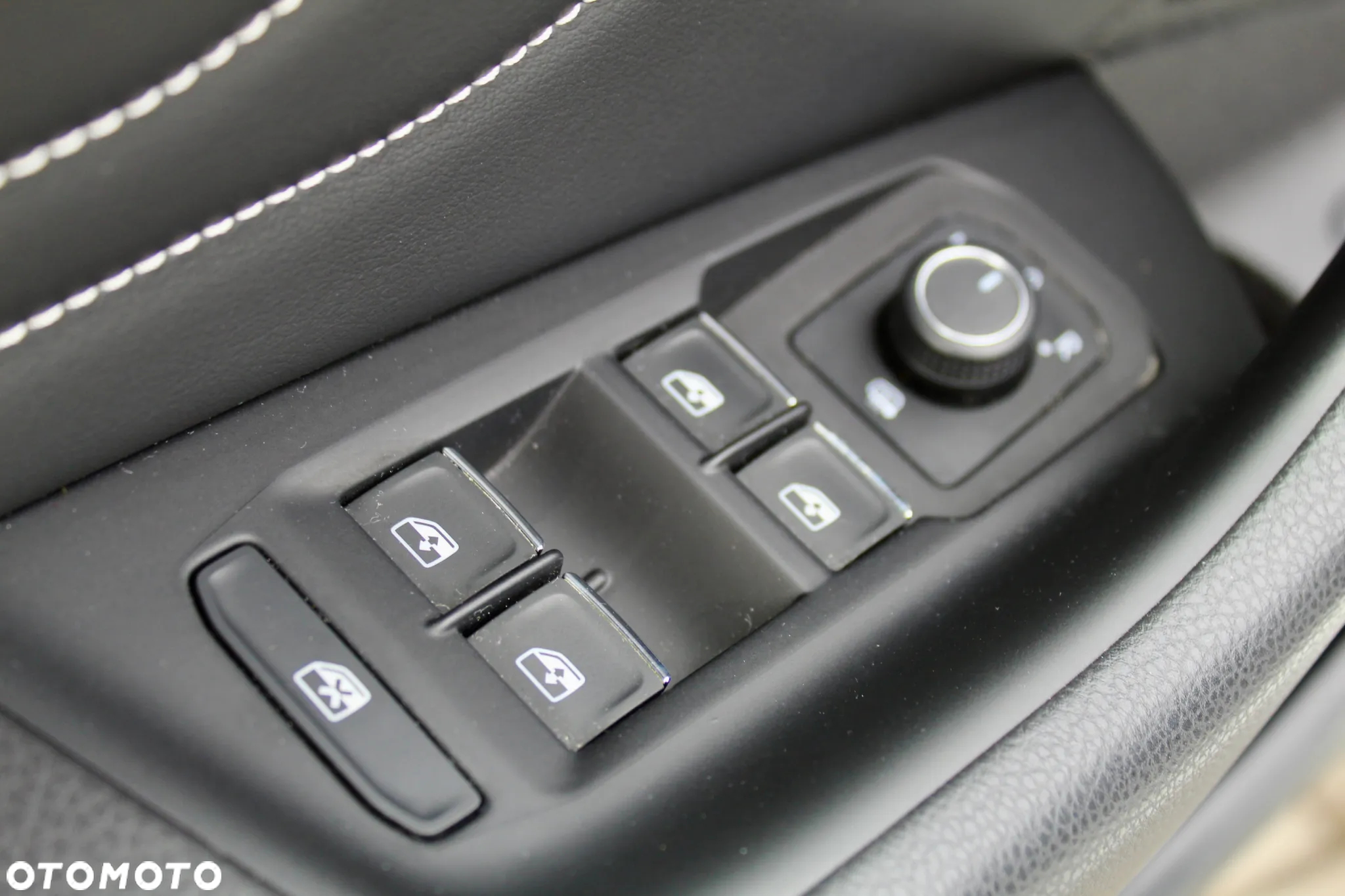 Volkswagen Passat 1.4 TSI Plug-In Hybrid GTE DSG - 13