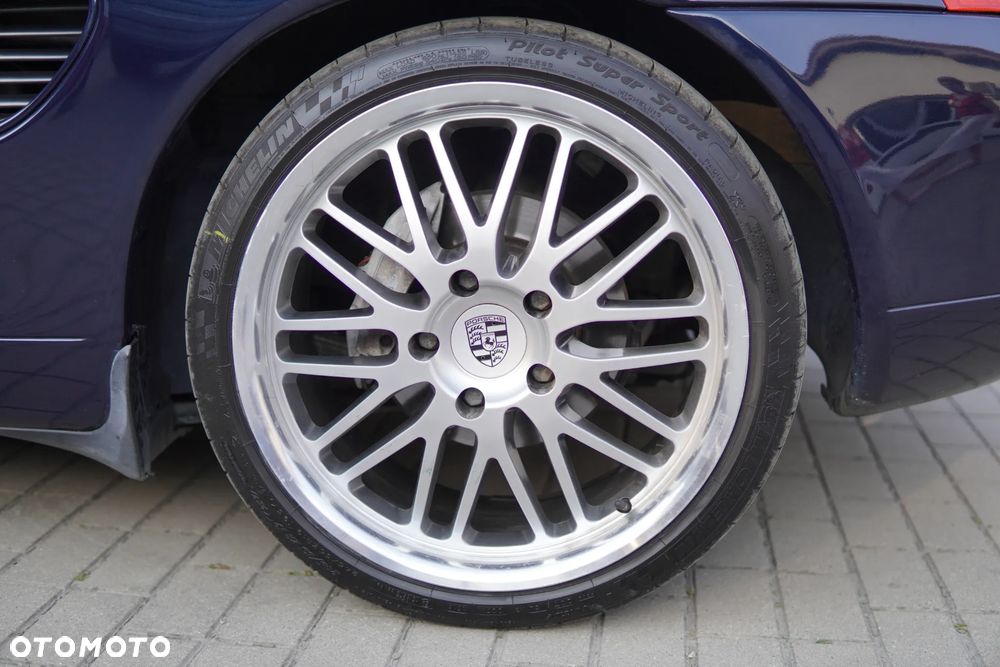 Porsche Boxster - 10