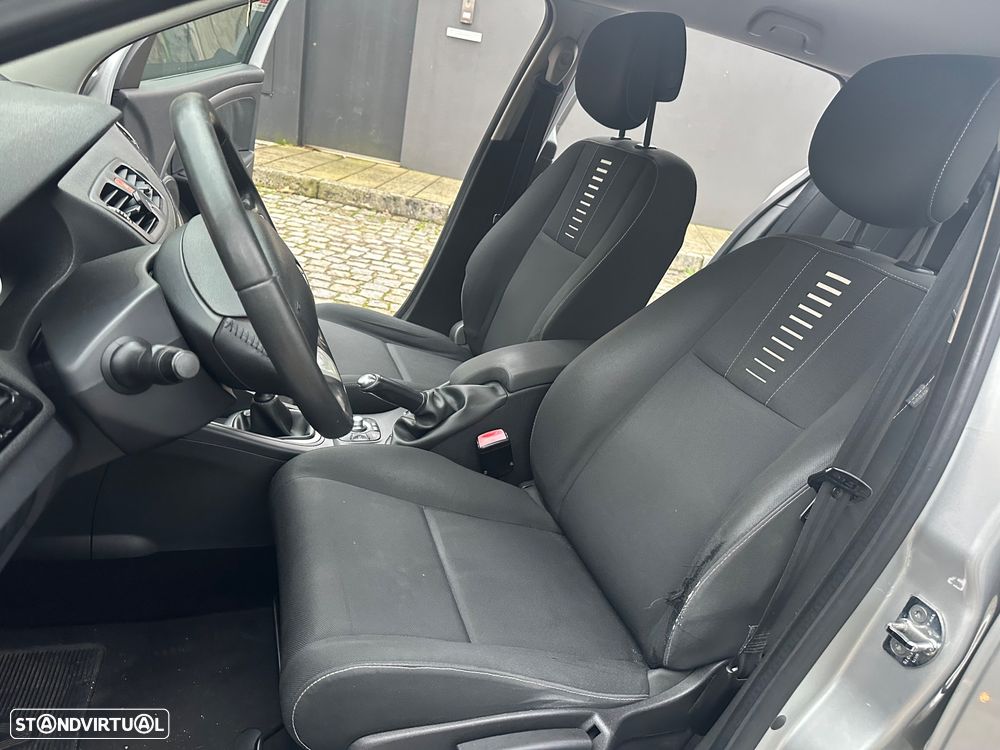 Renault Mégane Break 1.5 dCi Dynamique - 8