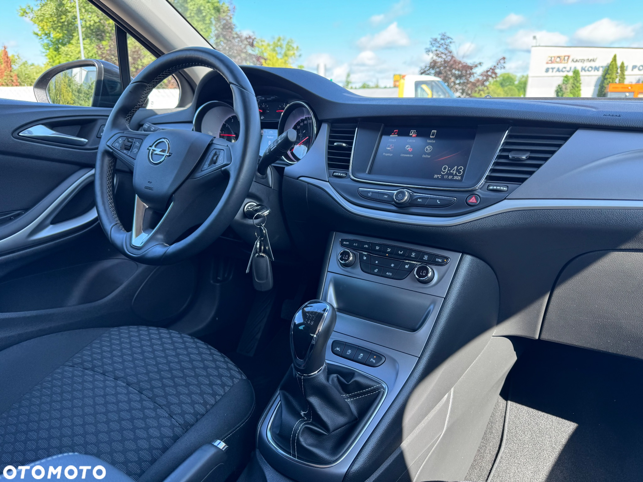 Opel Astra V 1.4 T Enjoy - 33