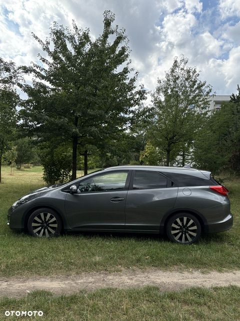 Honda Civic 1.8 Lifestyle (ADAS / Connect+) - 4
