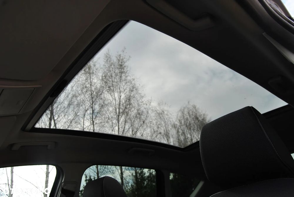 Ford Kuga 2.0 TDCi 4x4 Titanium - 9