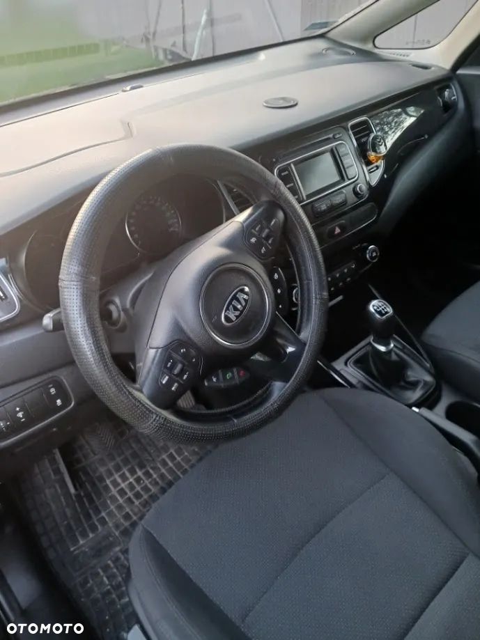 Kia Carens 1.7 CRDi L 7os - 3