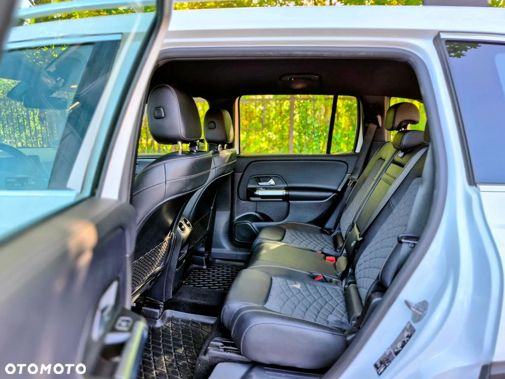 Mercedes-Benz GLB 200 7G-DCT - 6