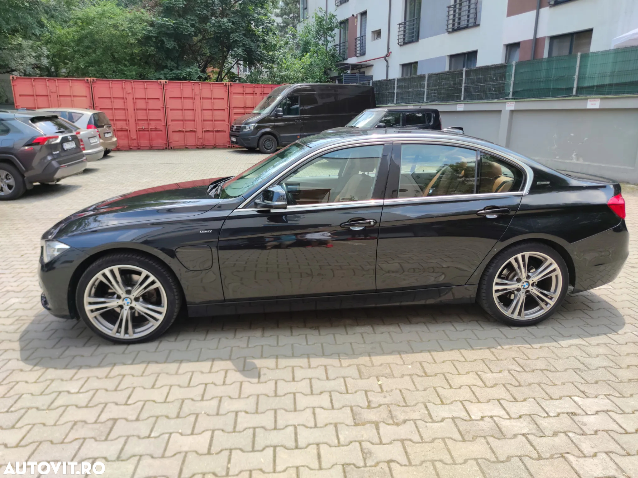 BMW Seria 3 330e iPerformance Luxury Line - 6