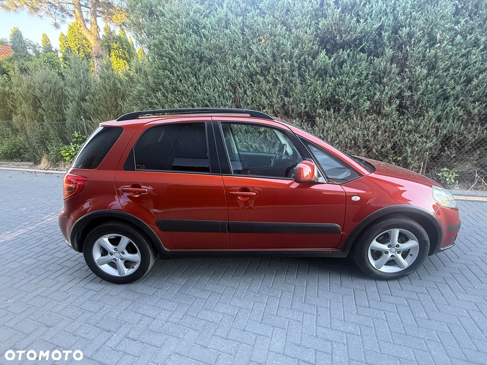 Suzuki SX4 1.6 VVT 4x2 Comfort - 15