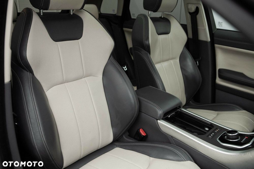 Land Rover Range Rover Evoque - 27