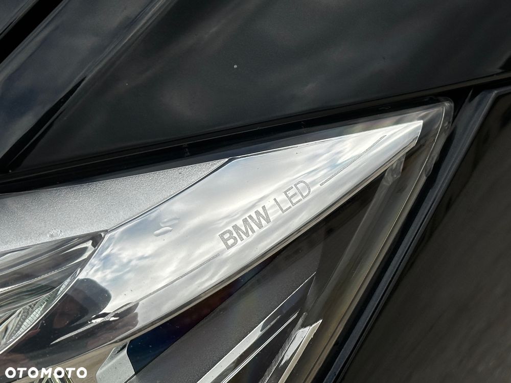 BMW Seria 3 325d Sport Line Shadow sport - 35