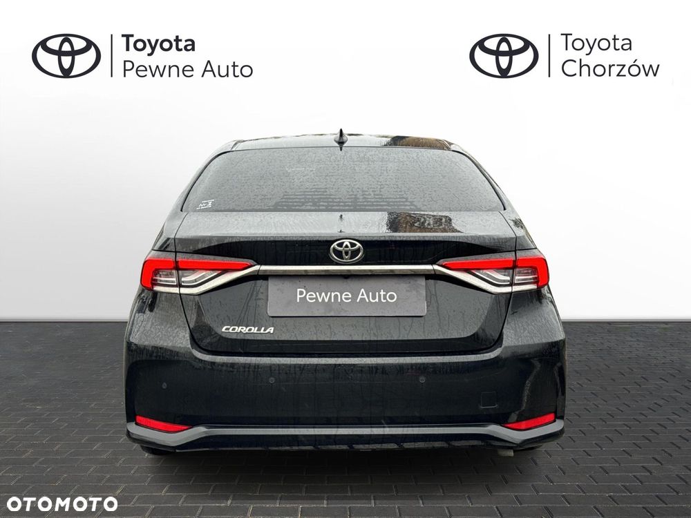 Toyota Corolla - 4