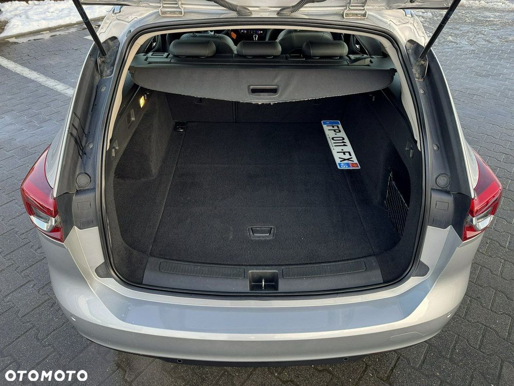 Opel Insignia - 19