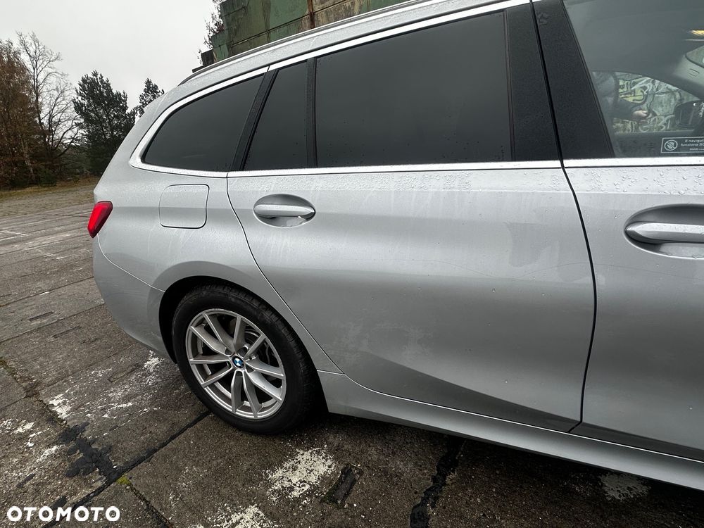BMW Seria 3 320d Advantage - 16