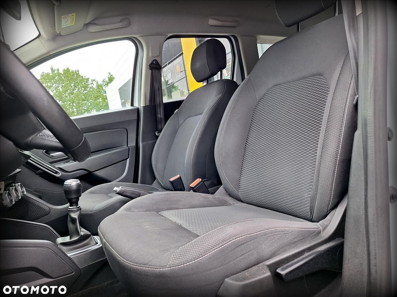 Dacia Duster 1.6 SCe Comfort - 7