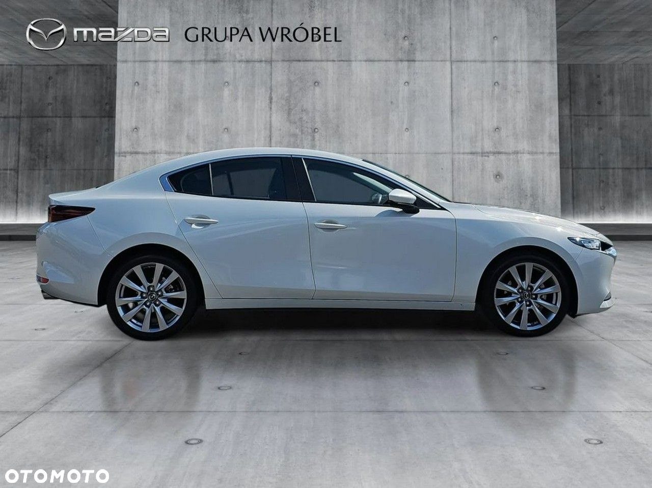 Mazda 3 2.0 mHEV Exclusive Line - 4